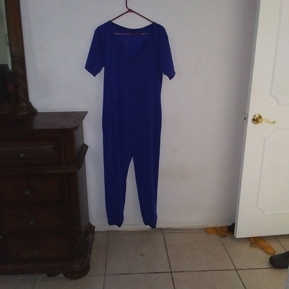 Jump suit